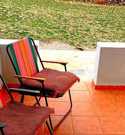 Isavella's * Schoinoussa